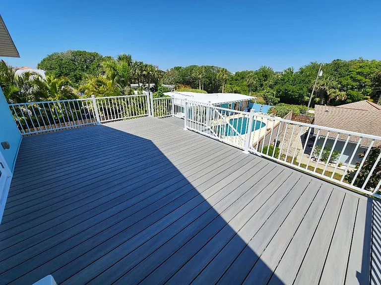 110 Surf St — Photo 31