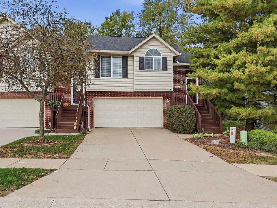1st image of 1231 33rd Avenue Cir