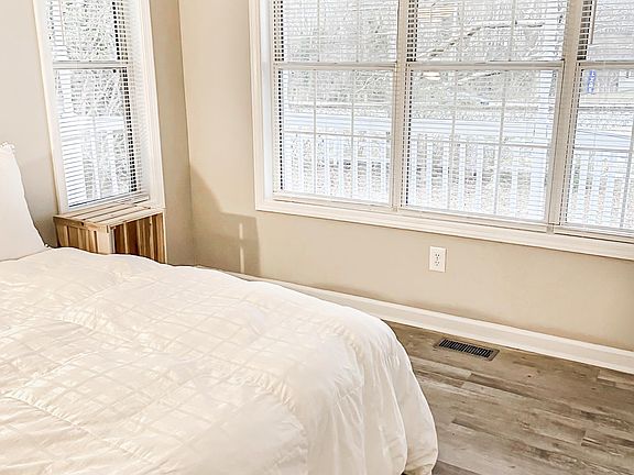 Tons of light with wall of windows