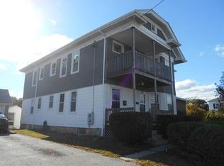 563 Smithfield Rd, North Smithfield, RI 02896