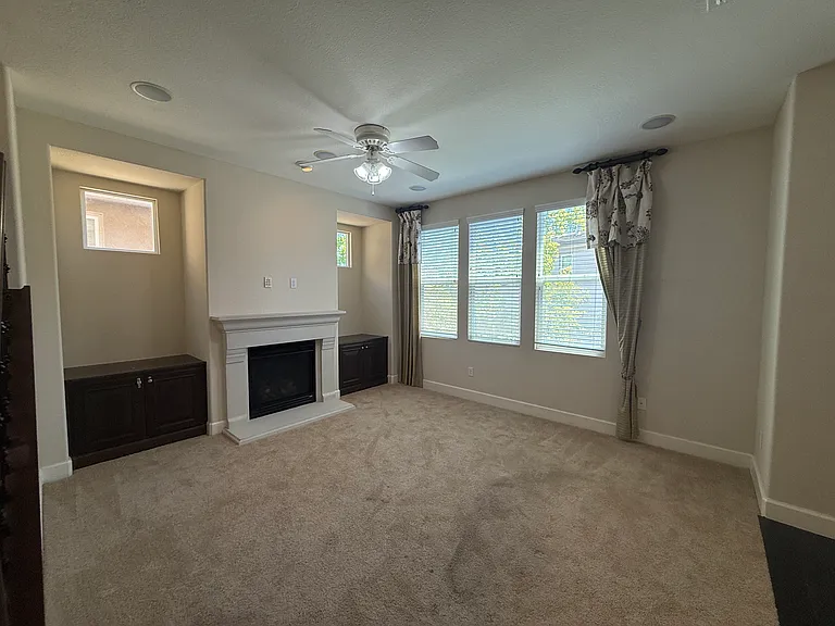3360 Chartwell St — Photo 6