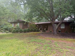 6370 Parris Bridge Rd, Chesnee, SC 29323