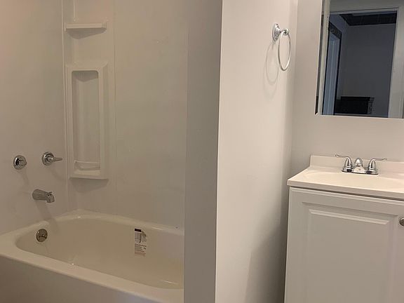 2nd image of 3115 W 58th St #2