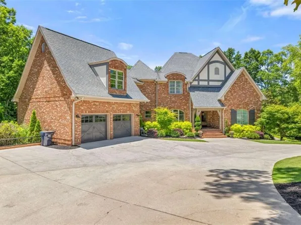 134 Wyndage Ct, Cornelia, GA 30531