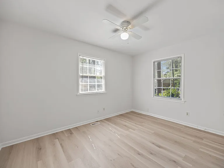 7444 Edenwood Ln — Photo 15