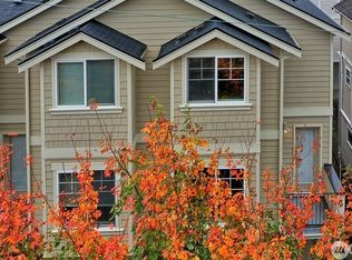 12028 33rd Ave NE APT B, Seattle, WA 98125