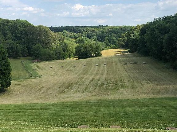 5th image of 3239 Dry Branch Rd