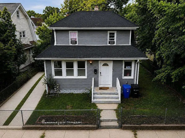 31 Dakota Pl, Hempstead, NY 11550