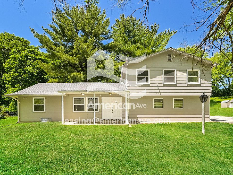 332807_001_front_view_1.jpg