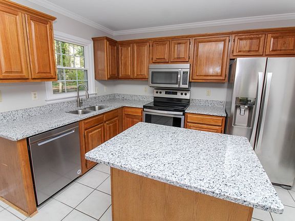 5th image of 4923 Stoney Creek Pkwy