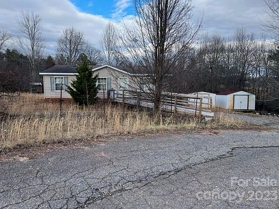 2nd image of 4388 Golden Ln