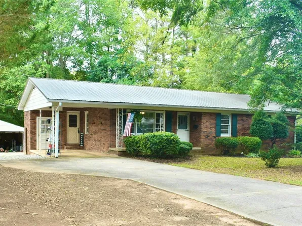 102 Glendale St, Belton, SC 29627