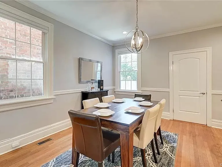 2414 Maplewood Ave — Photo 13