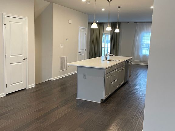 Dining room/kitchen open