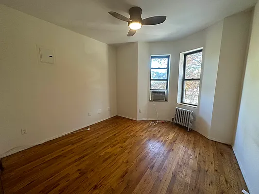 Rented by Limestone Realty Bklyn, LLC | media 10