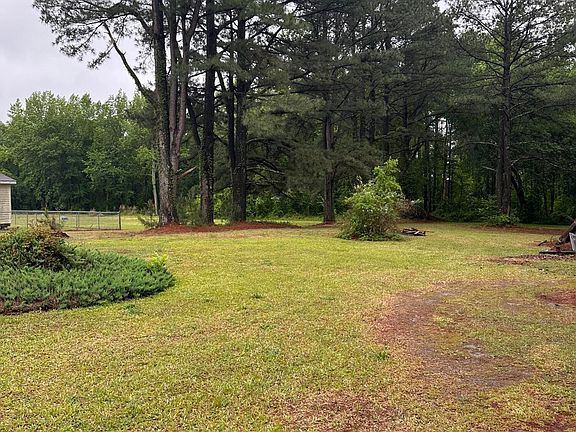 4th image of 550 Phillips Rd