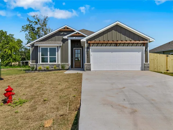 486 Combine Rd, Snook, TX 77878