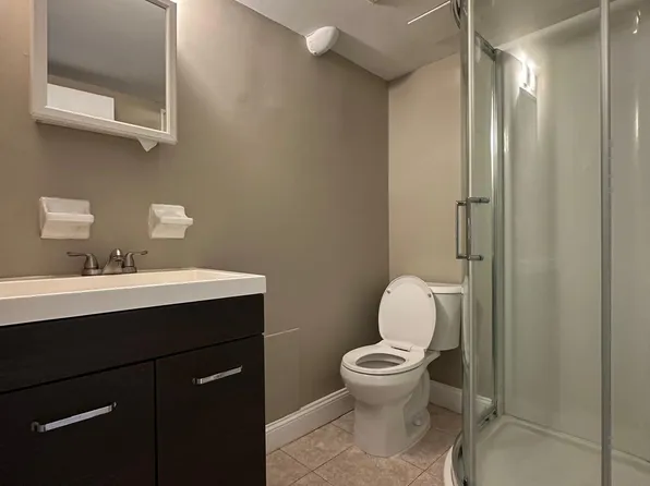 (undisclosed Address), Farmingdale, NY 11735