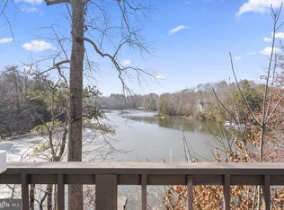 278 Valerie Ln, Lusby, MD 20657