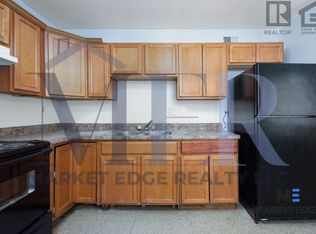 15605 N 29th St APT 8, Phoenix, AZ 85032