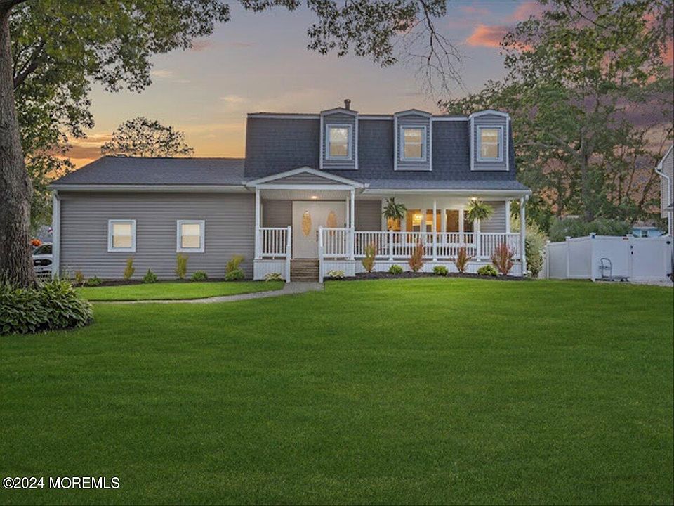 1st image of 110 Silverwood Court
