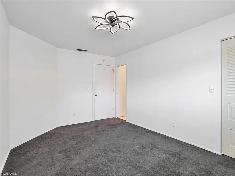 17420 Birchwood Ln #7 — Photo 22