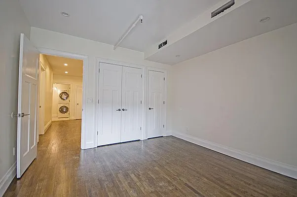 Rented by Level Group | media 25