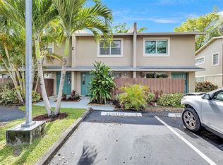 772 Banks Rd, Coconut Creek, FL 33063