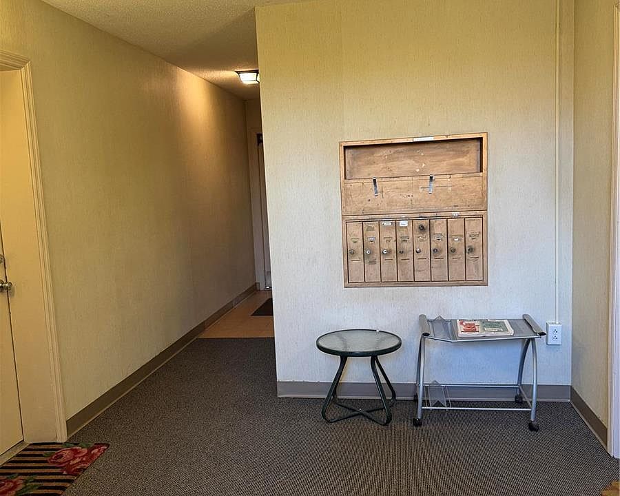 1st image of 11709 Casa Grande Dr APT B