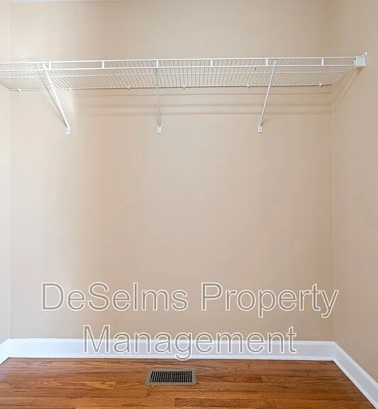 508 S 12th St — Photo 19