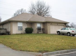 2558 W Zack Ln, Springfield, MO 65807