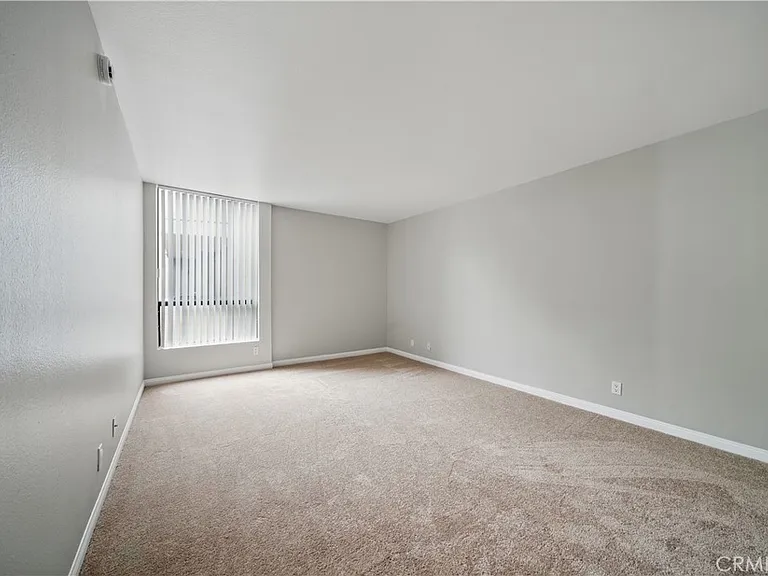 7826 Topanga Canyon Blvd #218 — Photo 18