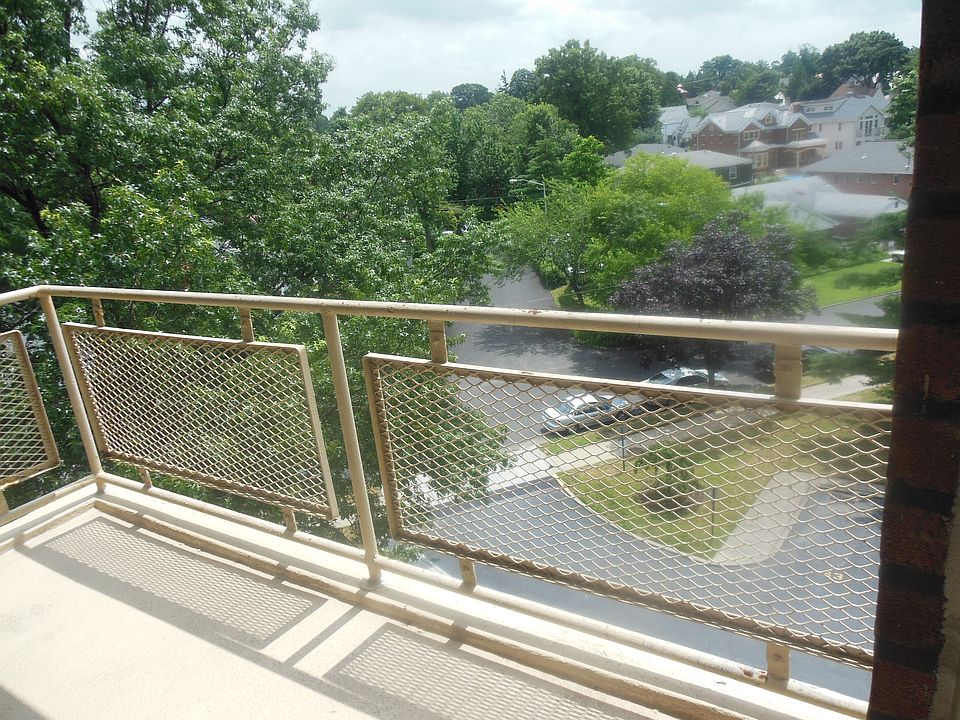 1st image of 2355 Bell Blvd APT 4H