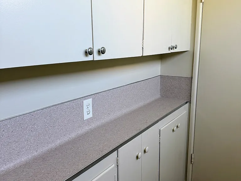 Westwood Apartments — Photo 17