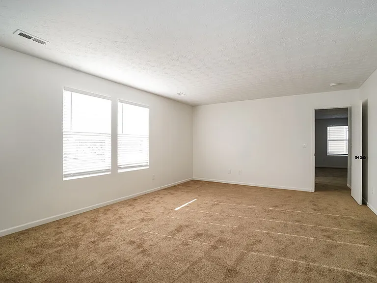 520 Wyndham Ridge Dr — Photo 13