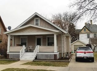 608 S 7th St, Watertown, WI 53094