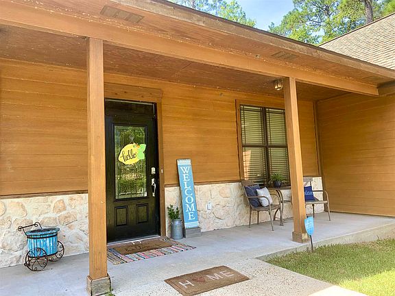 5th image of 201 Lakeway Dr