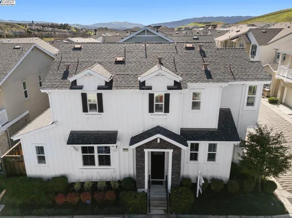 4026 Chalk Hill Way, Dublin, CA 94568