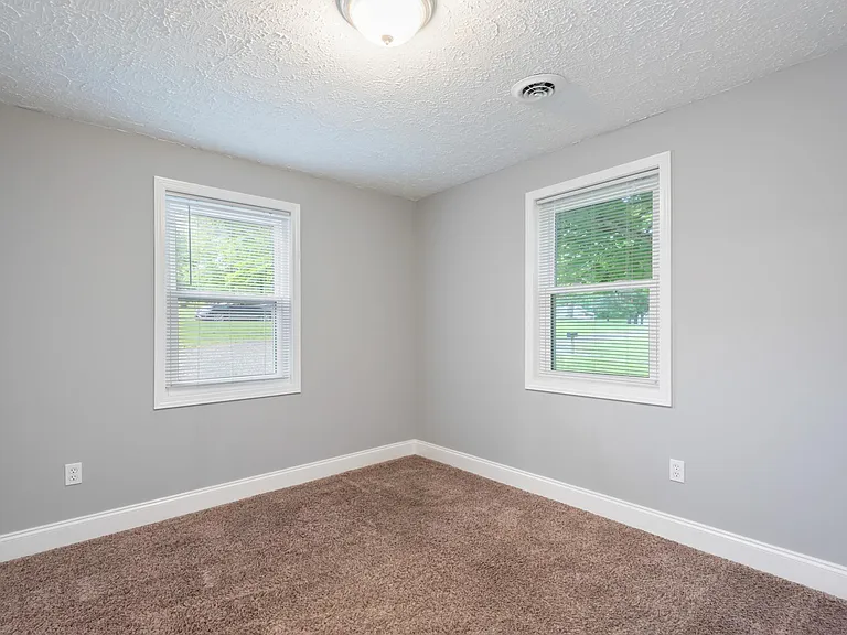 1709 Forrester Rd — Photo 22