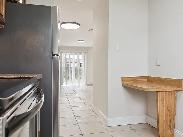 1514 Clearlake Rd #100 — Photo 4