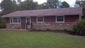 1st image of 100 Hazelwood Dr