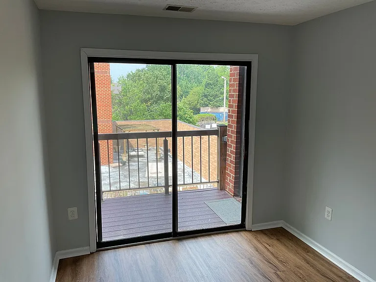 8 Russell Ave #311 — Photo 13