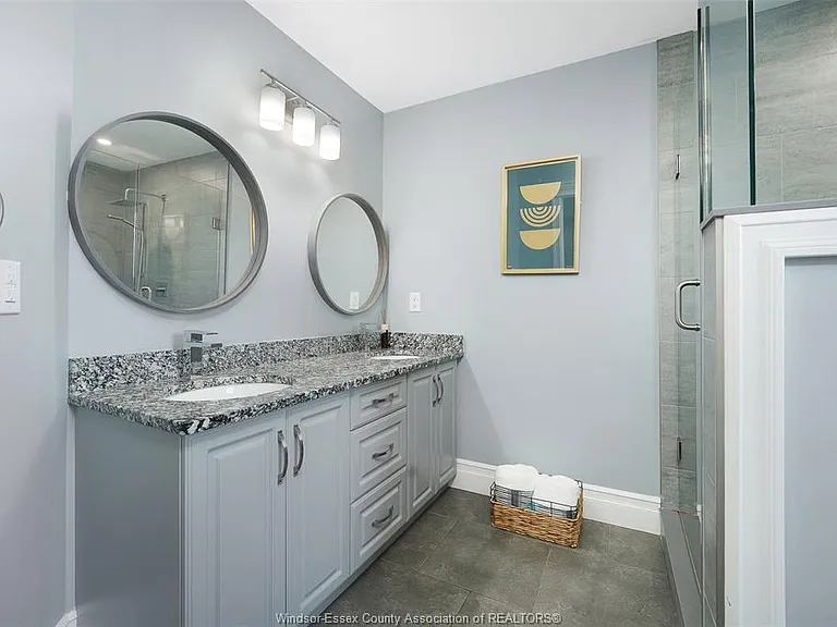 1390 Barkley Ave — Photo 19