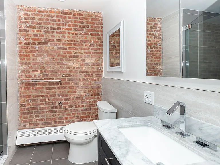 36 Laight St #2B — Photo 8
