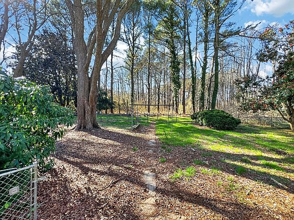 29th image of 7384 Lankford Hwy