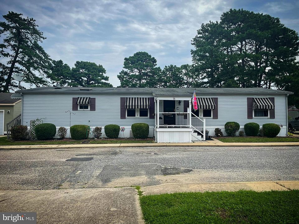1st image of 16 Cleveland Dr