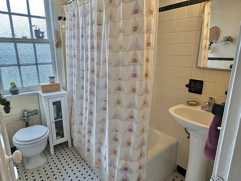 2851 Thornhill Rd #111B — Photo 17
