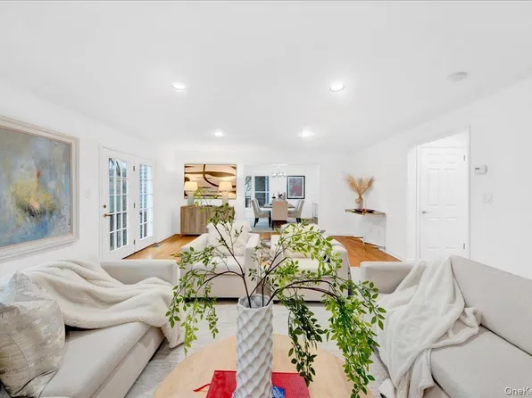 57 Old Town Crossing, Mount Kisco, NY 10549