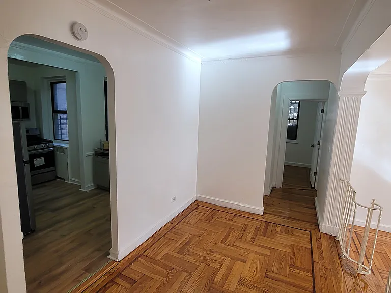 85 McClellan St #3H — Photo 5