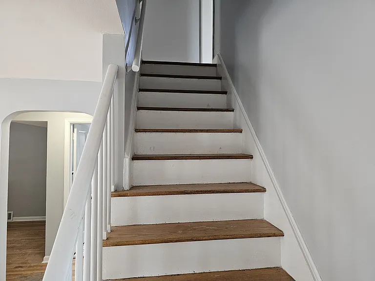 38 Webster St — Photo 6